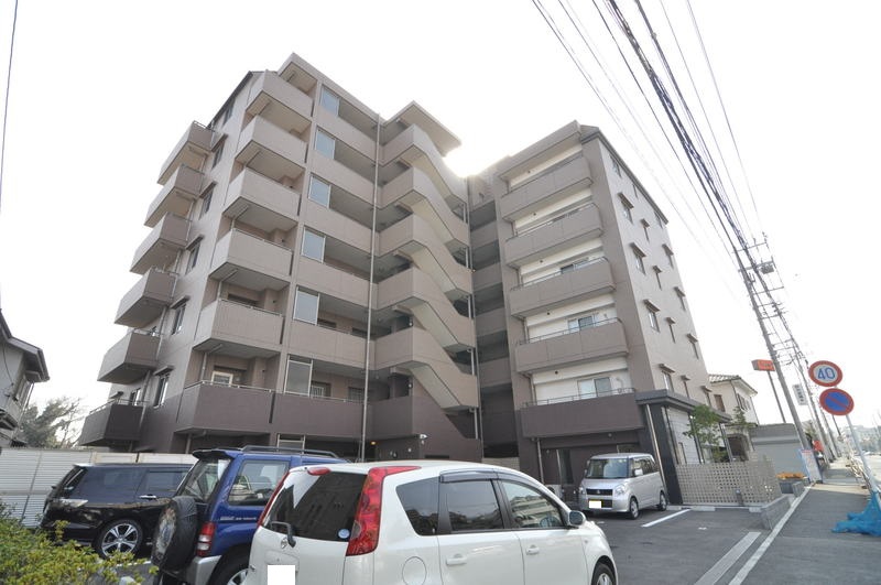 こちらの物件は会員様限定で詳細情報をご覧いただけます。