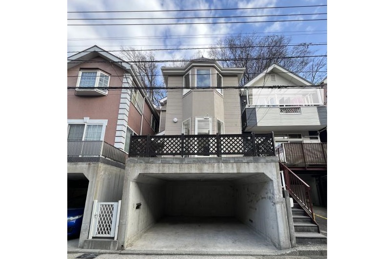 横浜市保土ヶ谷区狩場町 中古戸建